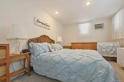 41 Sugar Maple Road, Levittown, NY 11756 - Photo 7