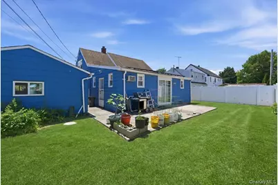 41 Sugar Maple Road, Levittown, NY 11756 - Photo 13
