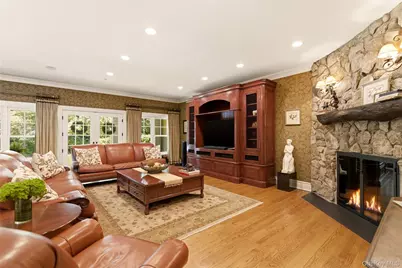 209 Brookville Road, Brookville, NY 11545 - Photo 11