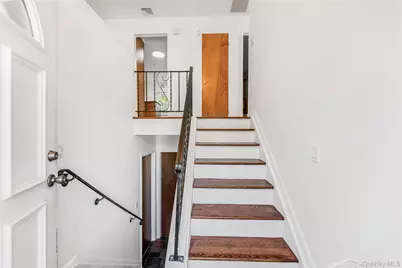1019 Fox Meadow Road, Yorktown Heights, NY 10598 - Photo 17