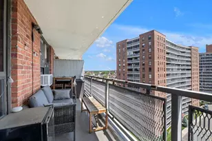 61-25 98th St, Rego Park, NY 11374 - Photo 9