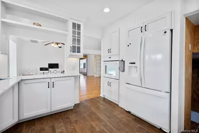 34 Cape Road, Amityville, NY 11701 - Photo 11