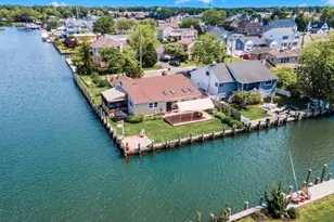 34 Cape Rd, Amityville, NY 11701 - Photo 35