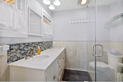 34 Cape Road, Amityville, NY 11701 - Photo 21