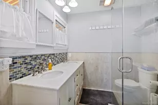 34 Cape Rd, Amityville, NY 11701 - Photo 21
