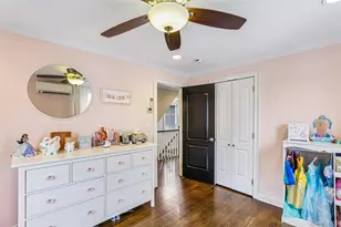123 Stratford Ave, Williston Park, NY 11596 - Photo 13