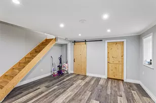 123 Stratford Ave, Williston Park, NY 11596 - Photo 19