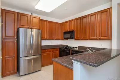 28 N De Baun Avenue #205, Suffern, NY 10901 - Photo 13