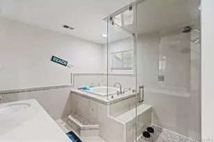 302 Vista Dr, Jericho, NY 11753 - Photo 25
