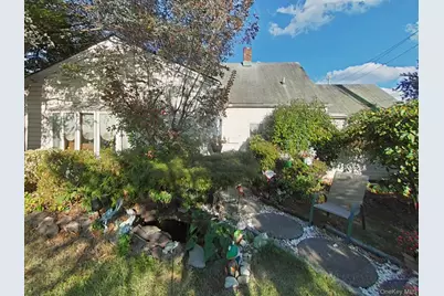 7 Lily Lane, Levittown, NY 11756 - Photo 1