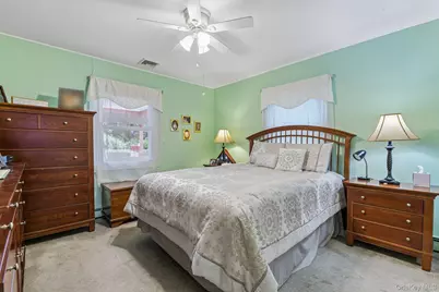 83 Coppersmith Road, Levittown, NY 11756 - Photo 15