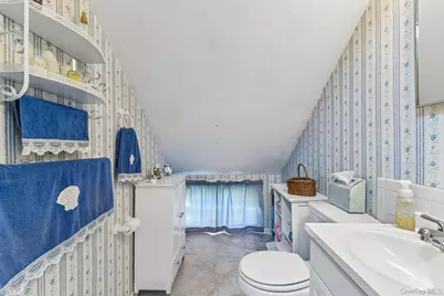 83 Coppersmith Road, Levittown, NY 11756 - Photo 19