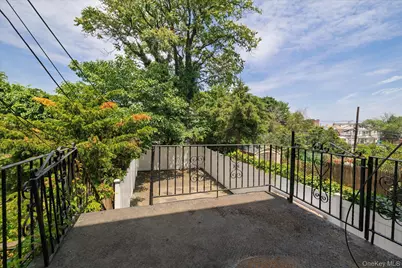 52-37 39th Avenue, Sunnyside, NY 11104 - Photo 19