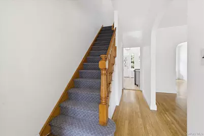 52-37 39th Avenue, Sunnyside, NY 11104 - Photo 25