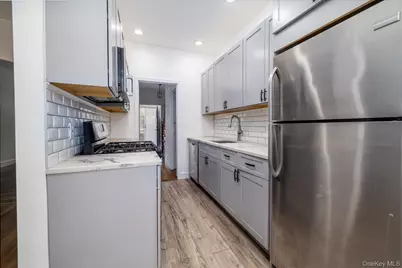 52-37 39th Avenue, Sunnyside, NY 11104 - Photo 5