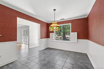 950 Skyline Drive, Coram, NY 11727 - Photo 11