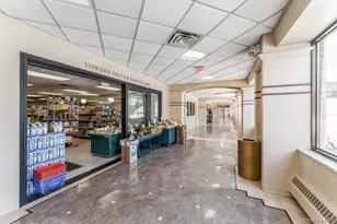 269-10 Grand Central Pkwy, Floral Park, NY 11005 - Photo 19