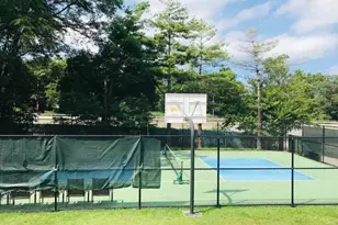 269-10 Grand Central Pkwy, Floral Park, NY 11005 - Photo 21