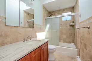 2419 Rockville Centre Pkwy, Oceanside, NY 11572 - Photo 11