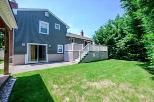 2419 Rockville Centre Pkwy, Oceanside, NY 11572 - Photo 21