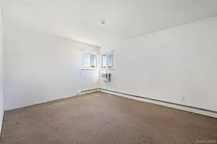 233 E Alhambra Ave, Lindenhurst, NY 11757 - Photo 13