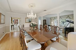 9 Vannina Pl, Huntington, NY 11743 - Photo 15