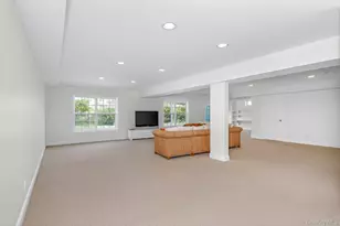 112 Ashley, Westhampton, NY 11977 - Photo 25
