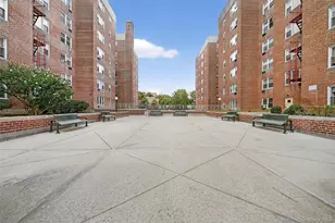 5 Sadore Ln, Yonkers, NY 10710 - Photo 23