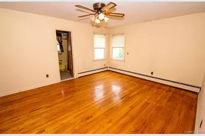 34 Remsen Avenue, Valley Stream, NY 11580 - Photo 13