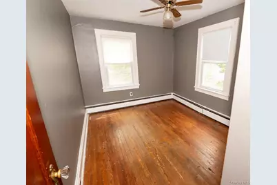 34 Remsen Avenue, Valley Stream, NY 11580 - Photo 19