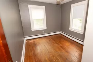 34 Remsen Ave, Valley Stream, NY 11580 - Photo 19