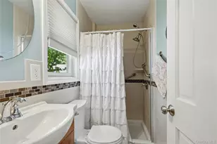 4 Bacon Ln, Babylon, NY 11702 - Photo 23