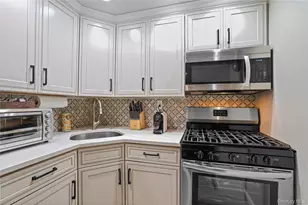 61-12 69th St, Middle Village, NY 11379 - Photo 11