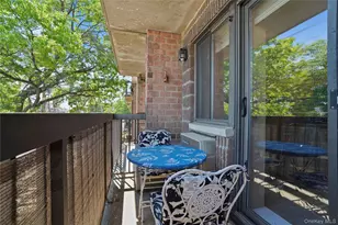 61-12 69th St, Middle Village, NY 11379 - Photo 31