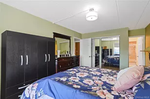 61-12 69th St, Middle Village, NY 11379 - Photo 27