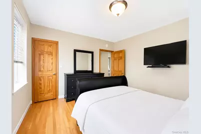 21-44 78th Street #2, Astoria, NY 11370 - Photo 11