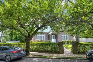 2 Rockland Ave, Yonkers, NY 10705 - Photo 5