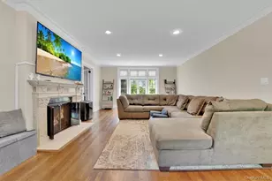 2 Rockland Ave, Yonkers, NY 10705 - Photo 9