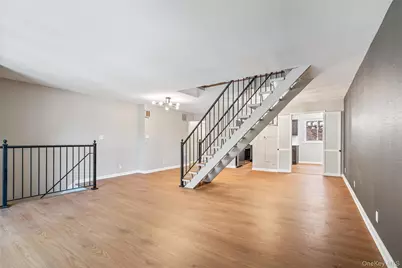 175-03 Peck Avenue #2 Floor, Fresh Meadows, NY 11365 - Photo 3