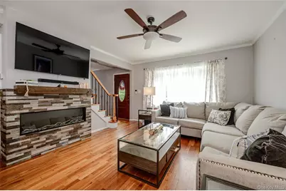 26 Rhode Avenue, Merrick, NY 11566 - Photo 5