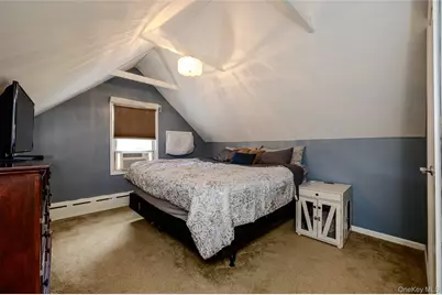 26 Rhode Avenue, Merrick, NY 11566 - Photo 15