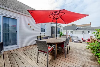 26 Rhode Avenue, Merrick, NY 11566 - Photo 25