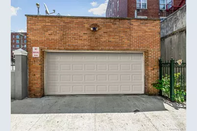 4779 White Plains Road, Bronx, NY 10470 - Photo 23
