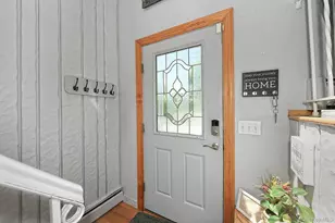 183 6th Ave, Holtsville, NY 11742 - Photo 5