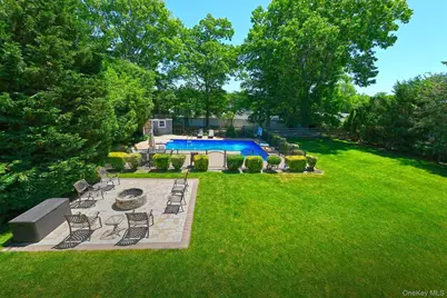 183 6th Avenue, Holtsville, NY 11742 - Photo 23