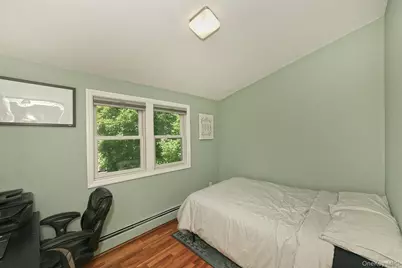 183 6th Avenue, Holtsville, NY 11742 - Photo 17