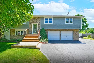183 6th Avenue, Holtsville, NY 11742 - Photo 1