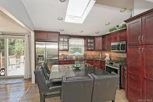 183 6th Ave, Holtsville, NY 11742 - Photo 9