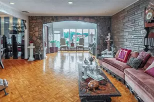52-04 Redfield St, Douglaston, NY 11362 - Photo 11