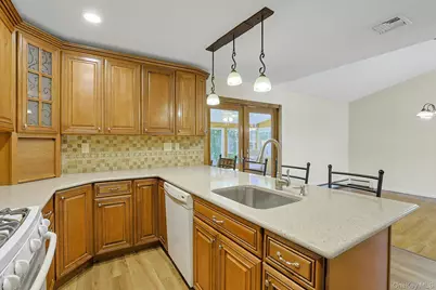 6 Hannah Lane, Valley Cottage, NY 10989 - Photo 15